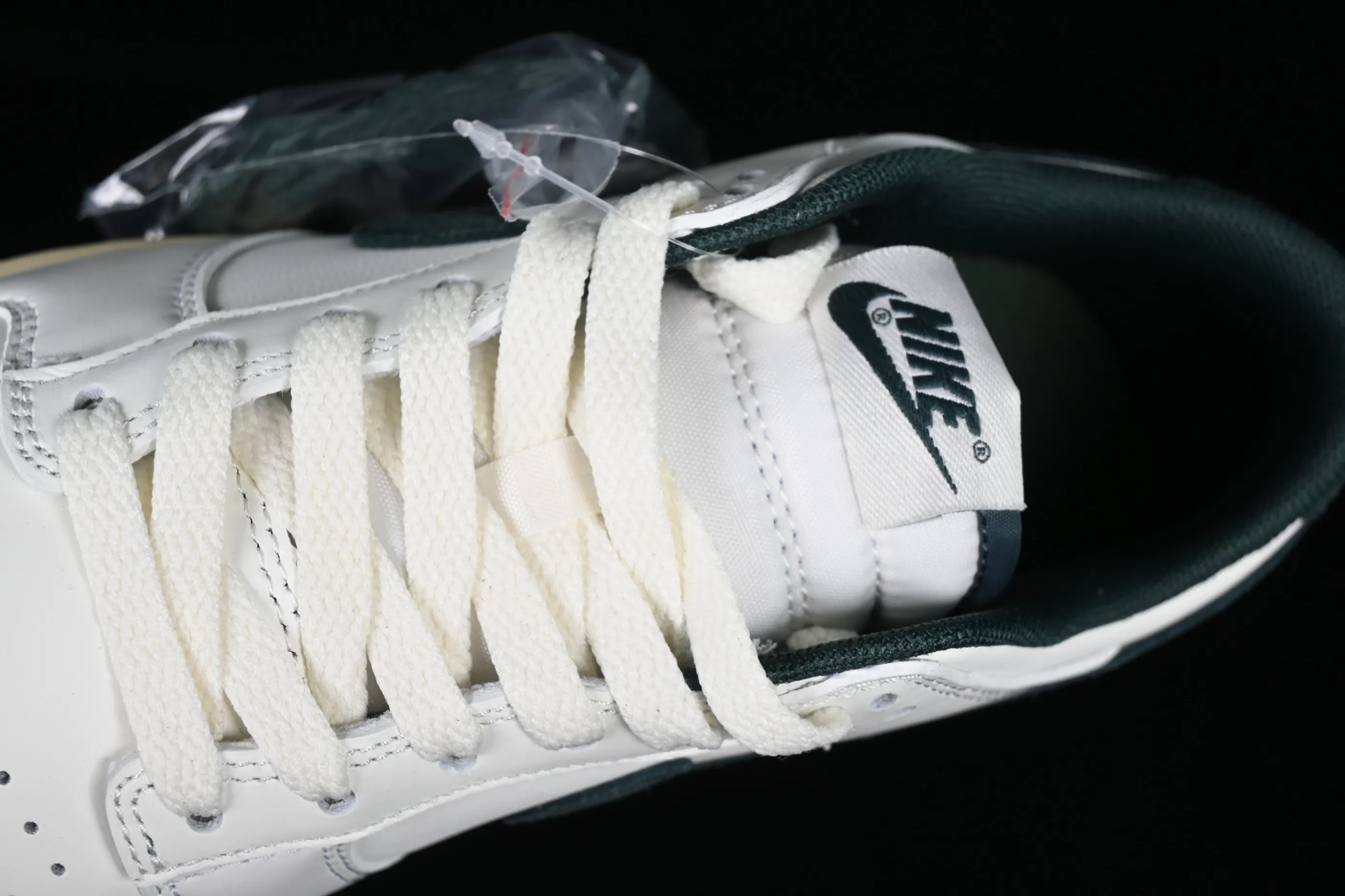 All categories Nk SB Dunk series Nk SB Dunk Low low-top sneakers Nk Dunk Low "Athletic Department" off-white green SB low-top sports and leisure sneakers FQ8080-133